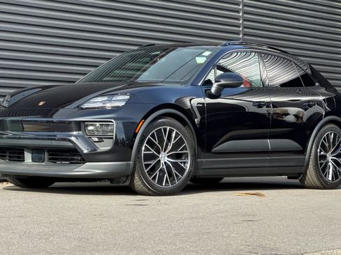 Used 2024 Porsche Macan 4 Electric image 1