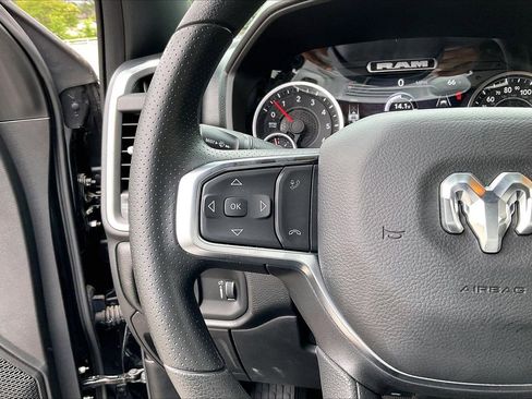 New 2026 RAM 1500 Express AWD/4WD image 28