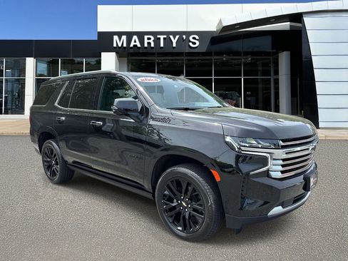 Used 2024 Chevrolet Tahoe High Country AWD/4WD image 1