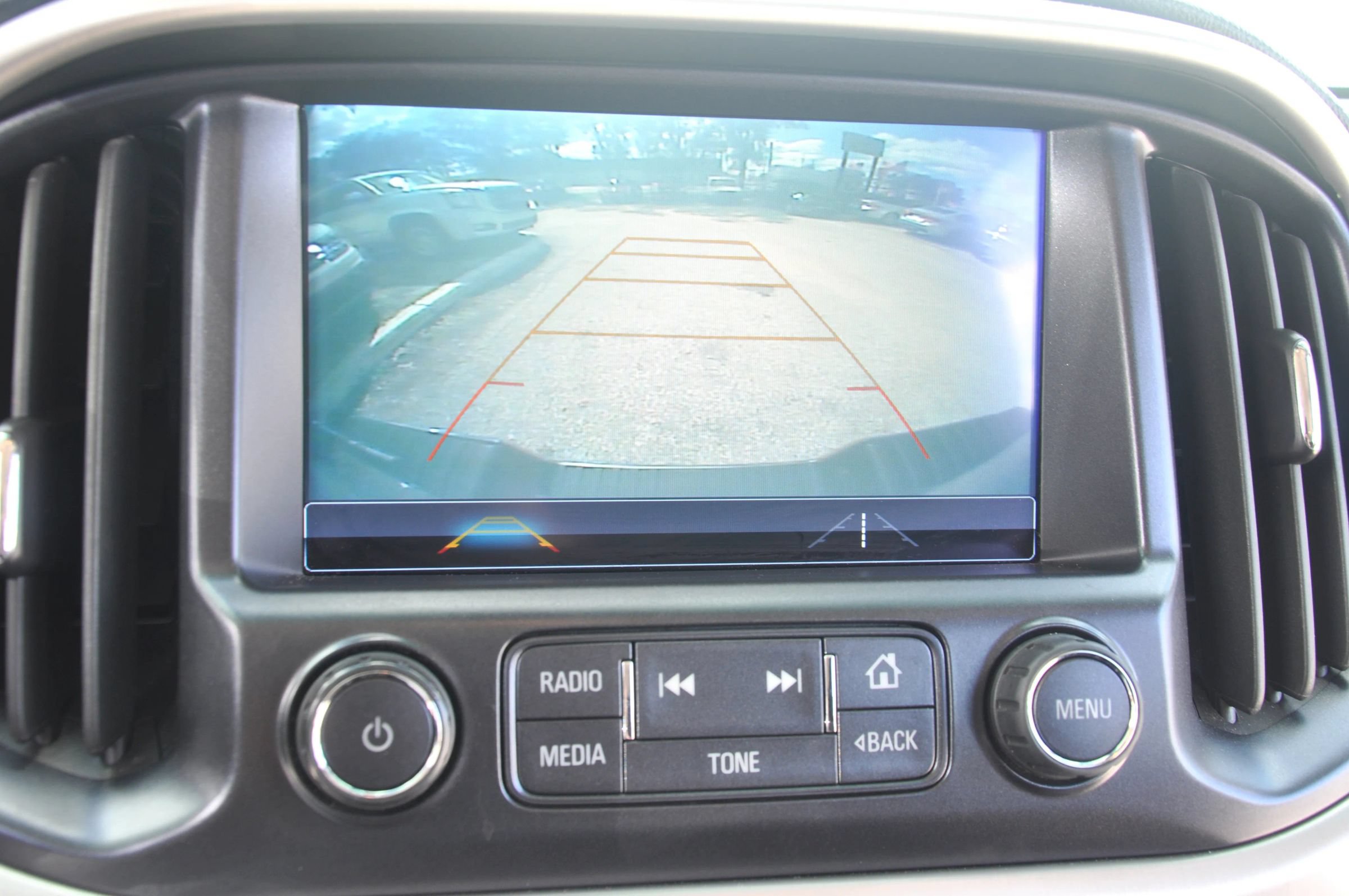 Used 2018 GMC Canyon SLE w/ SLE Convenience Package AWD/4WD image 17