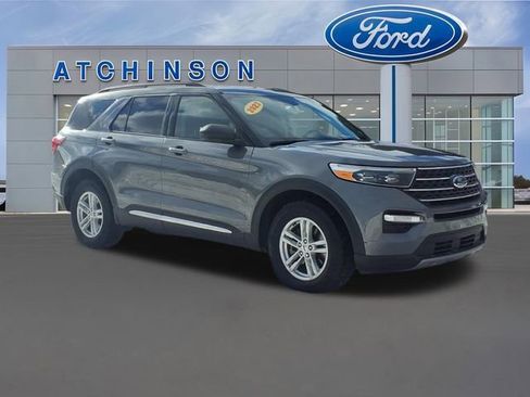 Certified 2023 Ford Explorer XLT w/ Equipment Group 202A image 3