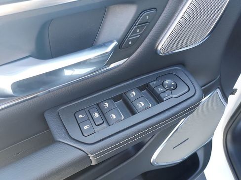 New 2026 RAM 1500 Laramie w/ Night Edition AWD/4WD image 19