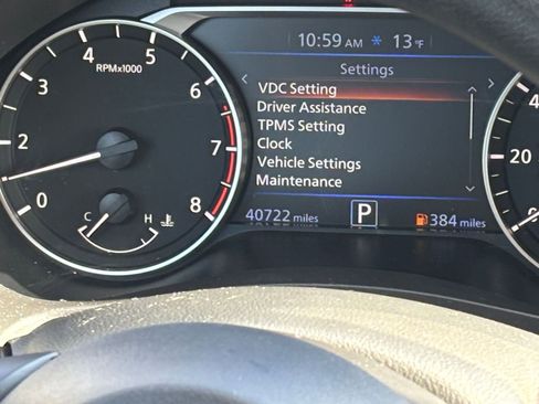 Used 2025 Nissan Altima 2.5 SV image 39