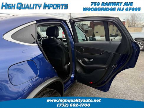 Used 2017 Mercedes-Benz GLC 300 4MATIC Coupe image 22