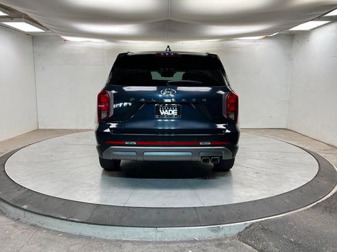 Used 2024 Hyundai Palisade SEL w/ Premium Package image 4