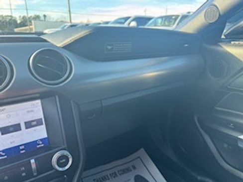 Used 2020 Ford Mustang GT w/ Equipment Group 301A image 13