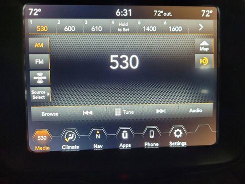 Used 2023 Jeep Renegade Latitude image 25