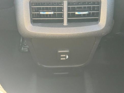 Used 2021 GMC Terrain SLT w/ Elevation Edition FWD image 15
