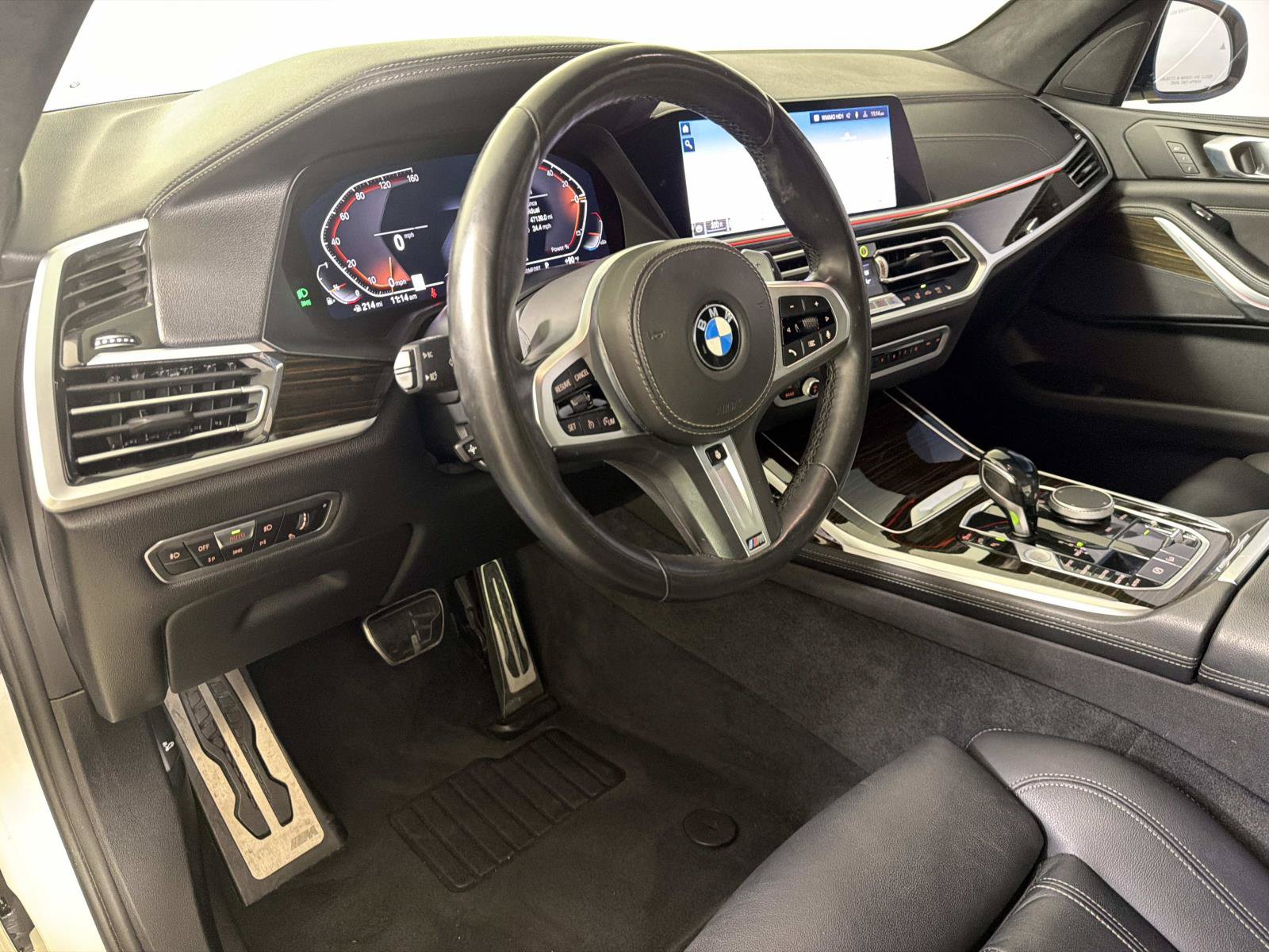 Used 2021 BMW X7 xDrive40i w/ M Sport Package AWD/4WD image 20