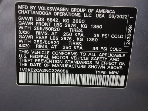 Used 2022 Volkswagen Atlas Cross Sport SE image 29