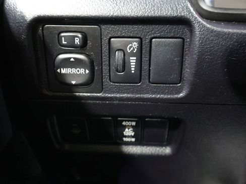 Used 2019 Toyota 4Runner SR5 Premium image 32