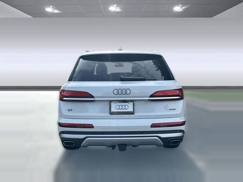 New 2025 Audi Q7 3.0T Premium Plus AWD/4WD image 10
