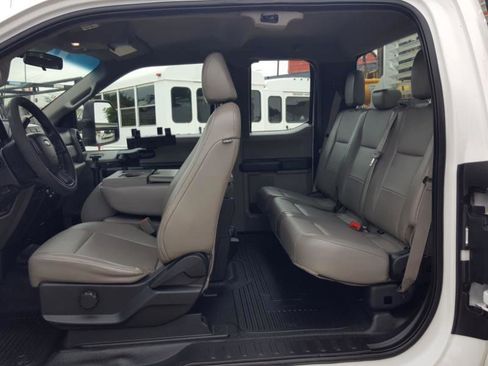 Used 2018 Ford F350 XL w/ Power Equipment Group AWD/4WD image 20