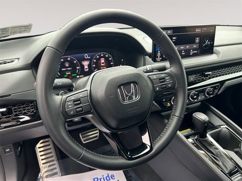Certified 2025 Honda Accord Sport image 12