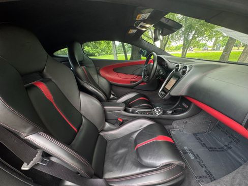 Used 2017 McLaren 570S Coupe RWD image 51