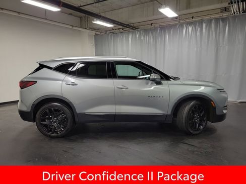 Used 2023 Chevrolet Blazer Premier w/ Driver Confidence II Package image 9