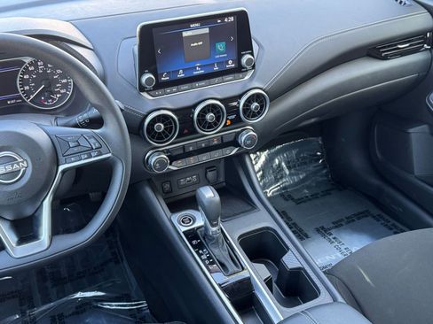 Used 2025 Nissan Sentra SV FWD image 20