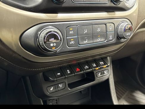 Certified 2022 GMC Canyon Denali AWD/4WD image 17