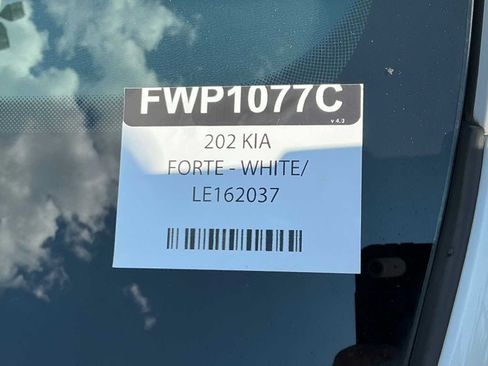 Used 2020 Kia Forte GT FWD image 31