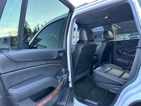 Used 2017 Chevrolet Tahoe Premier image 17
