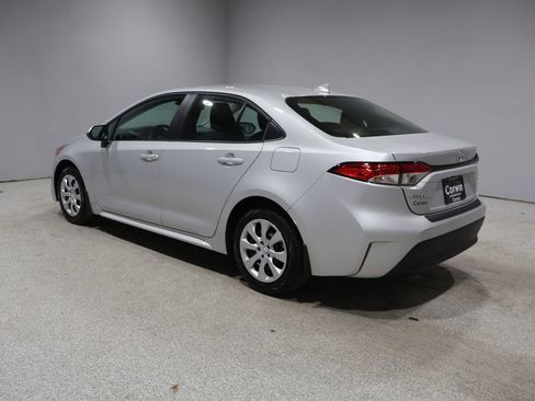 Used 2026 Toyota Corolla LE FWD image 4
