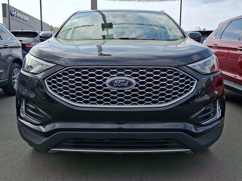 Used 2024 Ford Edge SEL w/ Convenience Package image 2