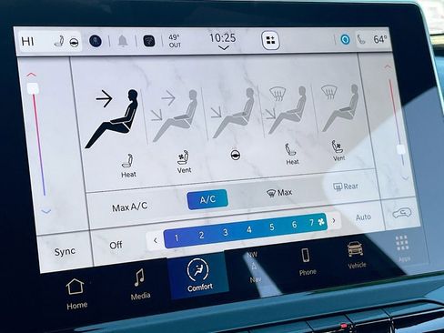 Certified 2025 Jeep Compass Limited w/ Elite Group image 20