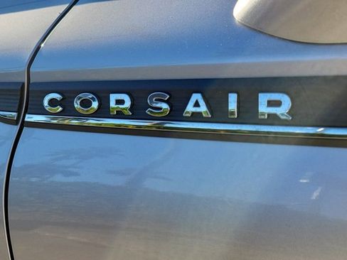 Used 2020 Lincoln Corsair FWD w/ Equipment Group 101A image 11