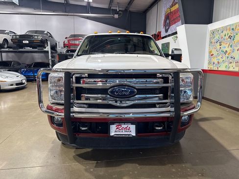 Used 2014 Ford F350 King Ranch w/ King Ranch w/Chrome Package image 7