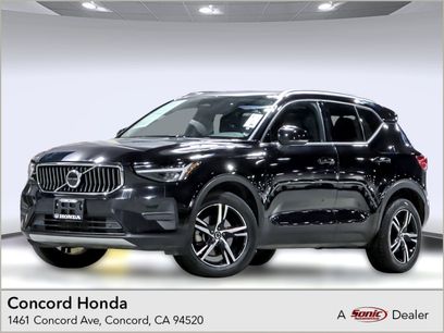 Used 2024 Volvo XC40 B5 Core