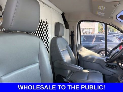 Used 2017 Ford Transit 250 130 Low Roof RWD image 9