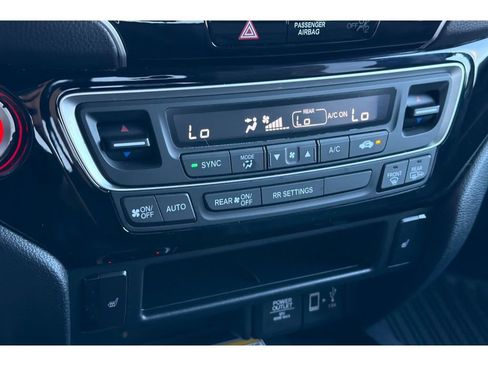 Used 2023 Honda Ridgeline Black Edition image 23
