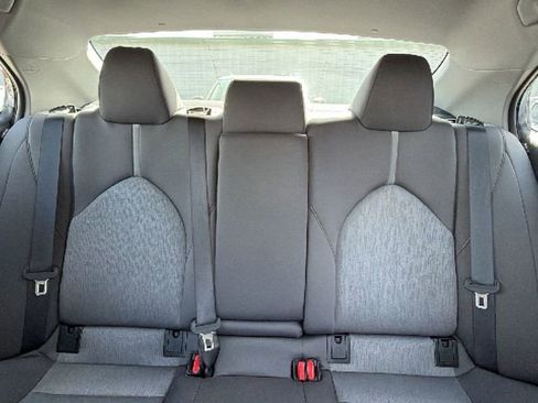 Used 2024 Toyota Camry LE w/ Convenience Package image 12
