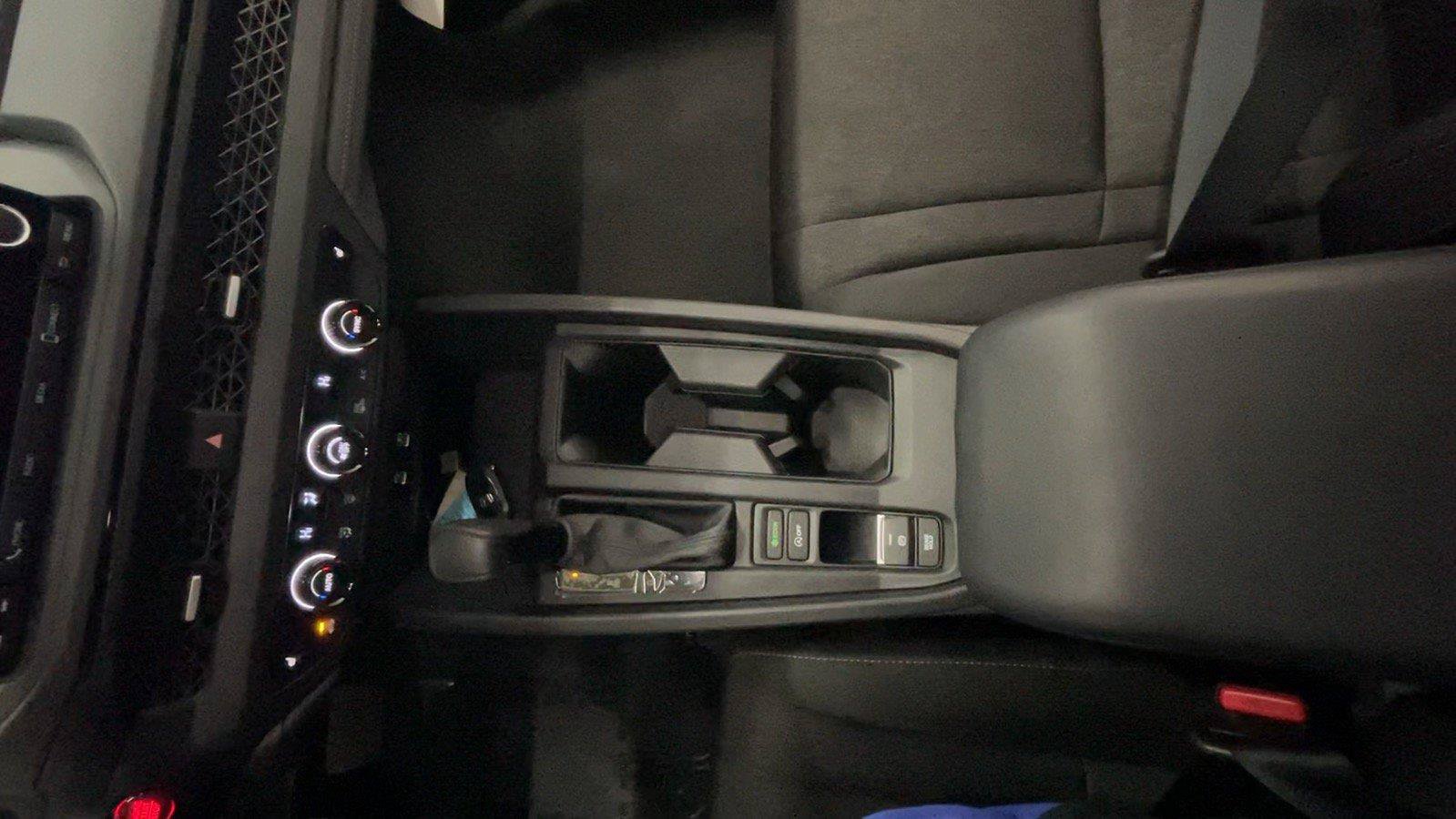 Certified 2025 Honda Accord SE image 37