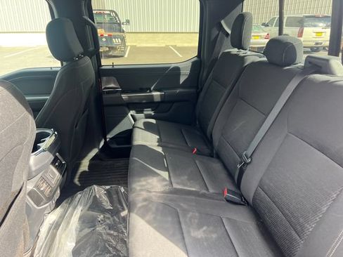 Used 2022 Ford F150 XLT w/ Equipment Group 302A High AWD/4WD image 17