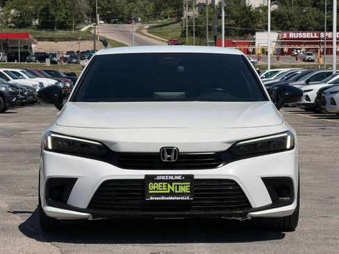 Used 2022 Honda Civic Sport image 3