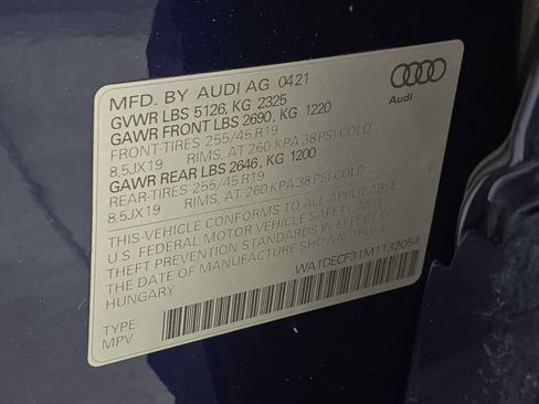 Used 2021 Audi Q3 2.0T Premium w/ Convenience Package AWD/4WD image 38