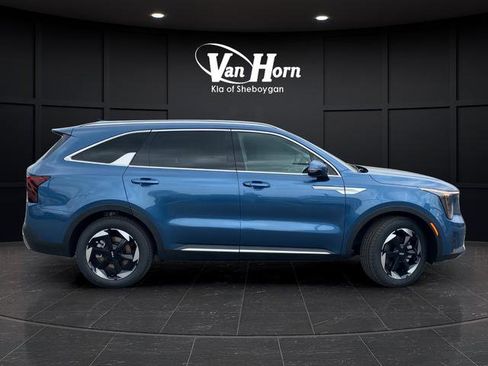 New 2026 Kia Sorento EX AWD/4WD image 8