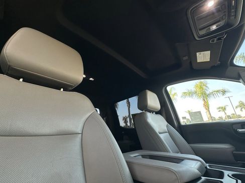 Certified 2021 GMC Sierra 1500 SLT w/ X31 Off-Road Package image 17