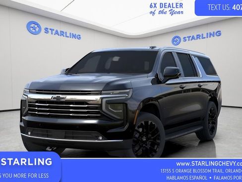 Used 2026 Chevrolet Suburban LT w/ Comfort Package AWD/4WD image 1