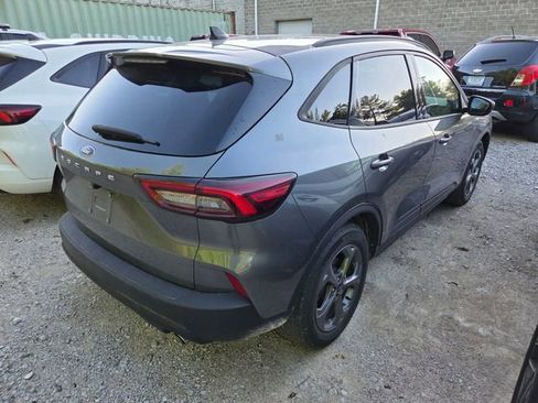 Used 2025 Ford Escape ST-Line FWD image 5