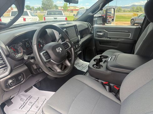 Used 2022 RAM 2500 Big Horn w/ Cold Weather Group AWD/4WD image 13
