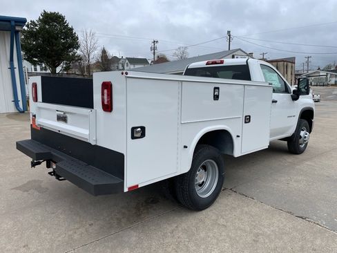 Used 2025 Chevrolet Silverado 3500 W/T w/ WT Convenience Package image 19