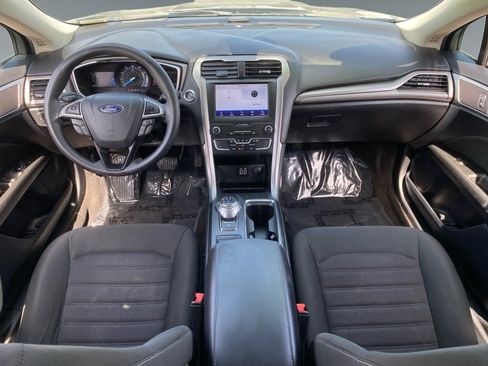 Used 2020 Ford Fusion SE FWD image 10