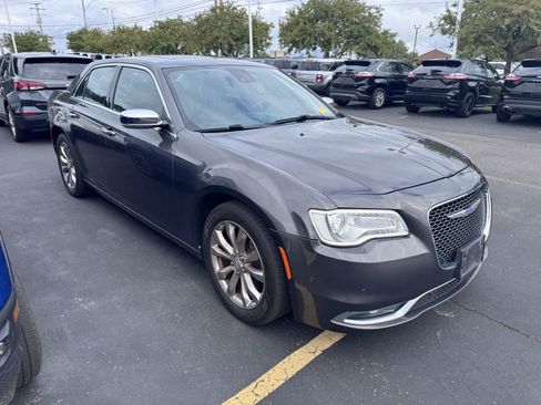 Used 2018 Chrysler 300 Limited w/ Safetytec Plus Group AWD/4WD image 2