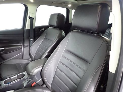 Used 2014 Ford Escape Titanium FWD image 25