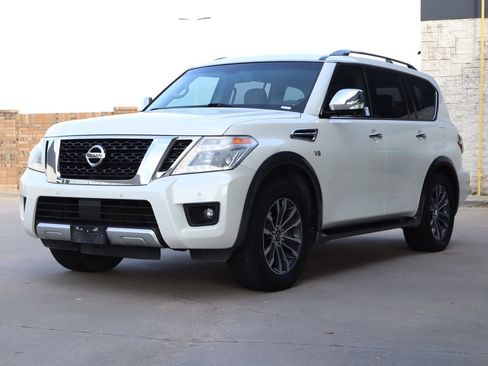 Used 2017 Nissan Armada SL w/ Moonroof Package RWD image 2