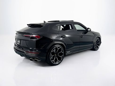 Used 2023 Lamborghini Urus Performante AWD/4WD image 5