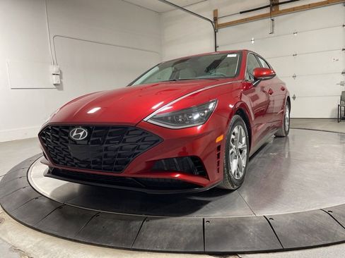 Used 2023 Hyundai Sonata SEL w/ Cargo Package image 3