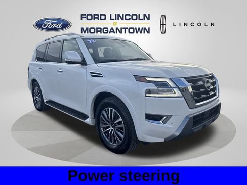 Used 2023 Nissan Armada SL w/ Captain's Chairs Package image 4
